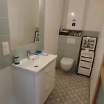 La Maison Jaune Pres Du Metro בית נופש *