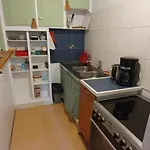 La Maison Jaune Pres Du Metro בית נופש